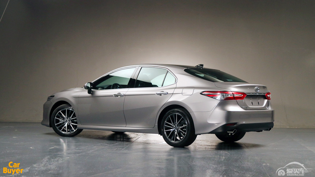 中期改款凯美瑞都改了些什么？相比老款性价比更高吗？