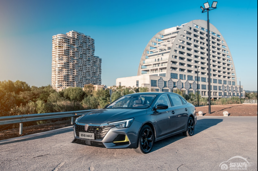 上汽荣威2021年前两月热销近7万辆，同比大涨超72%