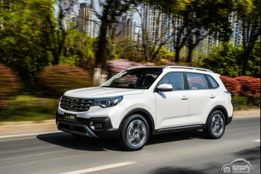 什么叫降维打击？花小型SUV的钱买紧凑型的SUV就是最佳诠释