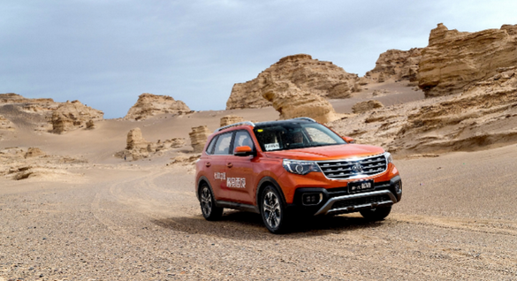  什么叫降维打击？花小型SUV的钱买紧凑型的SUV就是最佳诠释 