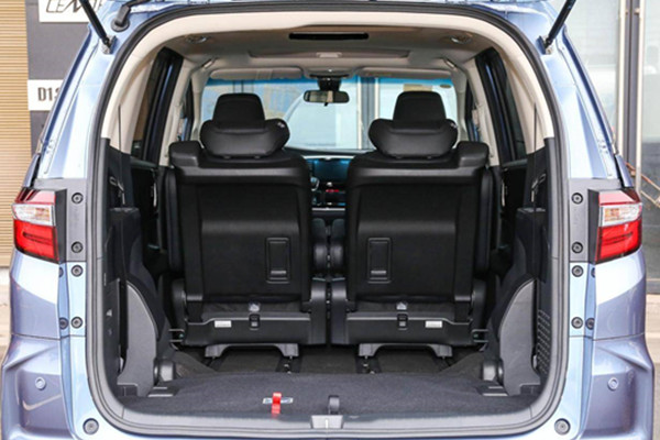  追求舒适度和空间，车主选择凯捷后感叹：性价比极高！ 