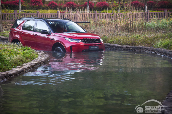 开路虎发现运动版，享受美好生活吧