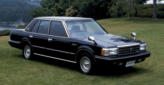  曾经比宝马5系还火，如今二手车抢着要，皇冠凭啥？ 