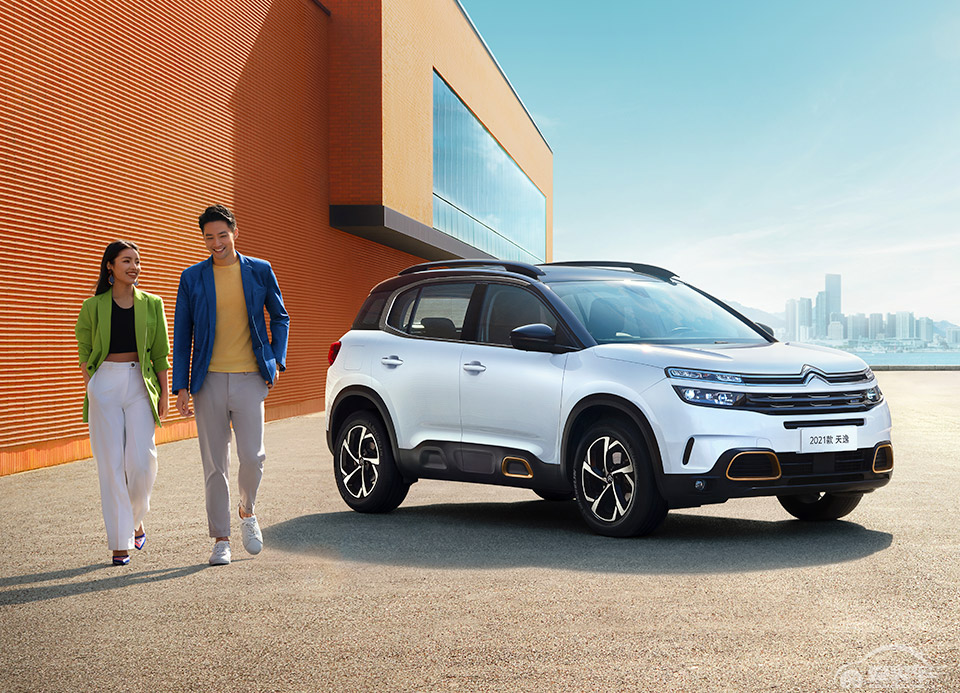 20万内超值合资SUV推荐，2021款天逸对比途岳，选谁不后悔？