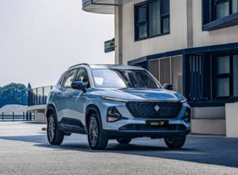  宝骏RS-3和瑞虎5X 哪个好？十万级SUV还是选它 