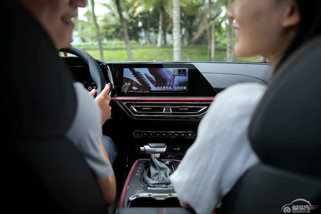 7月31日上市，欧尚X5青春版配置曝光，五套主题皮肤任你选！