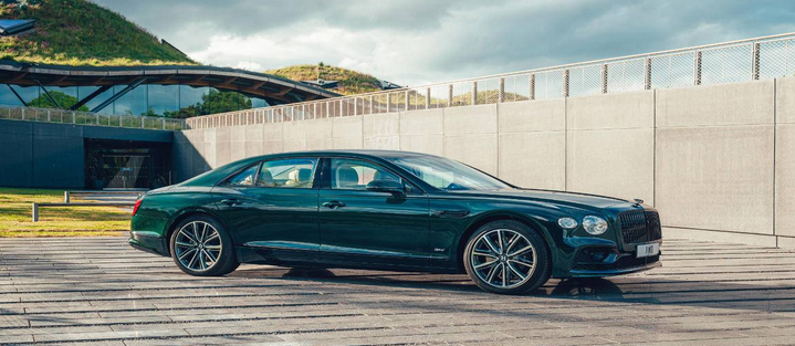 544马力！高能效飞驰插电混动版诠释宾利的“可