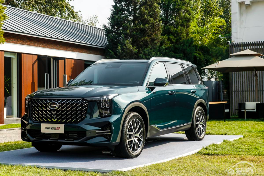 不仅省油还非常安全和智能！全新第二代GS8这么优秀你受得了吗