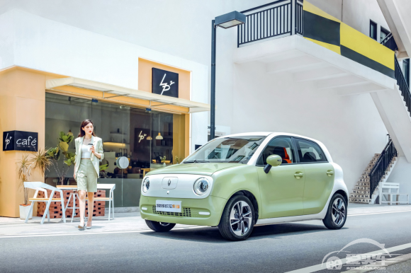 定 档 8月14日！欧拉时尚新物种潮能来袭