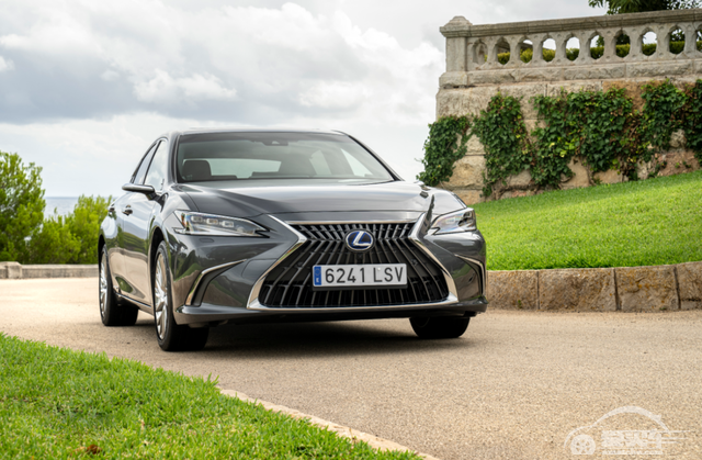 直男的执念！为何雷克萨斯每款车格栅都不同？