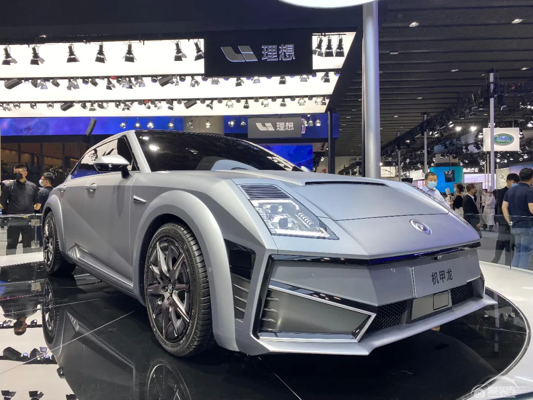 限量48.8万元，限量101台，沙龙机甲龙凭啥卖那么贵？