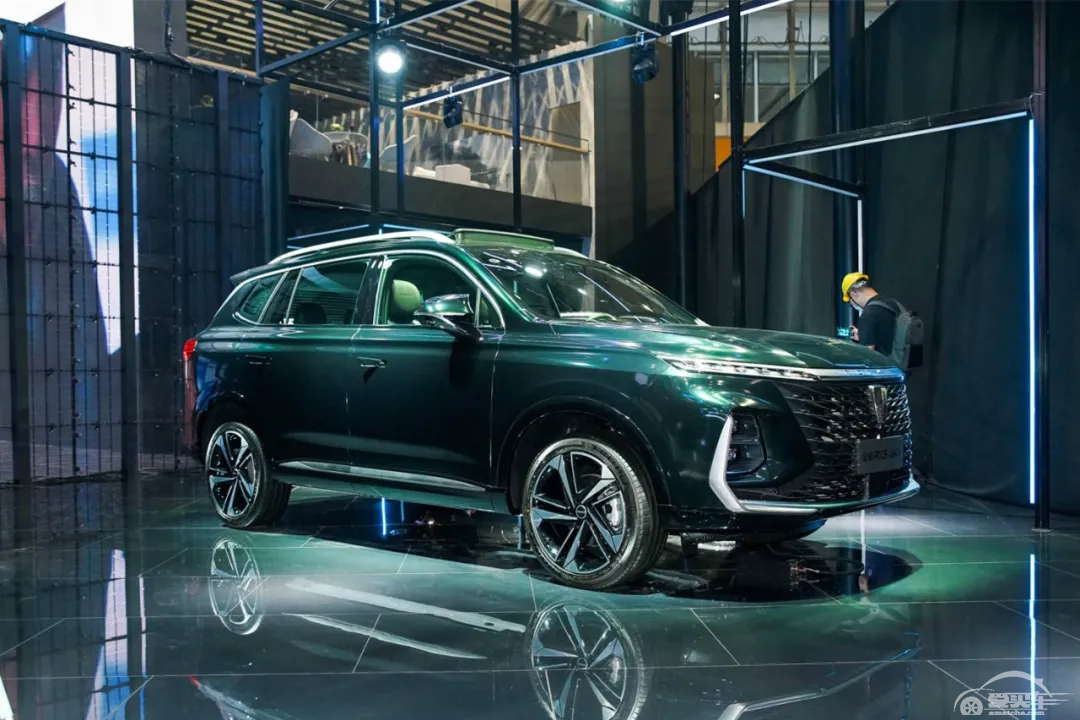 2021广州车展|自主品牌狂推新车，机甲龙、小鹏G9谁更火？