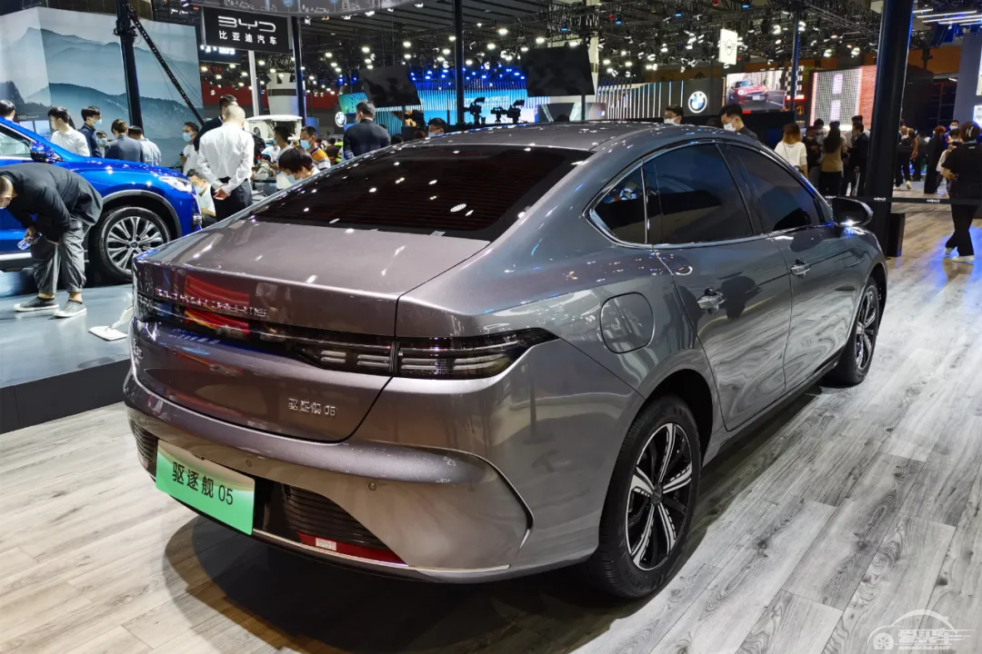 2021广州车展|自主品牌狂推新车，机甲龙、小鹏G9谁更火？