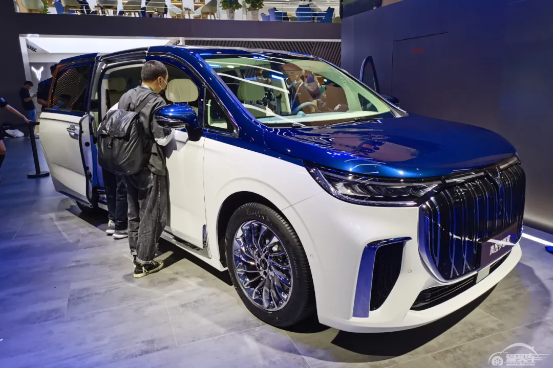 2021广州车展|自主品牌狂推新车，机甲龙、小鹏G9谁更火？