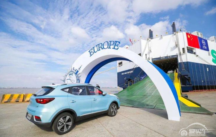 中国汽车出口量翻番，谁在背后做支撑？