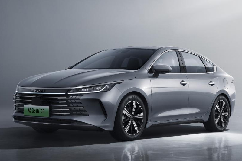 DM-i混动技术实力“舰”证，比亚迪驱逐舰05定档