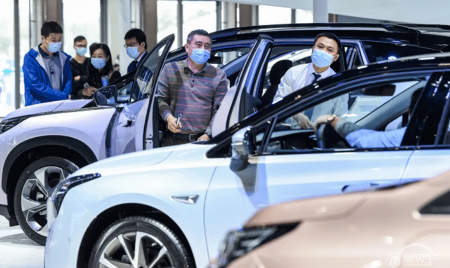 提供600亿购置税补贴“救市”，政策和厂商齐头并进