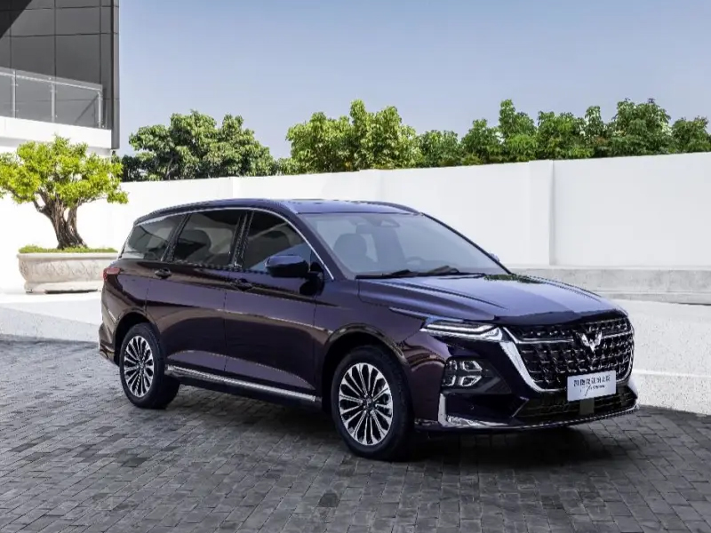 翼动美学、轻奢工艺，五菱凯捷混动铂金版尽显