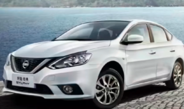 合资A级车也“低头”，轩逸7折卖，都是比亚迪惹