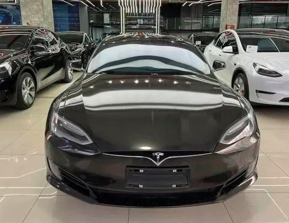 降价“大刀”，砍向二手车商