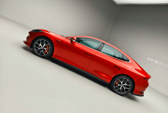 行业丨5月销量低迷，L6降价引风波，智己未来前