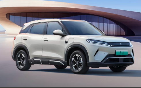 行业丨油价飙升，比亚迪闪充铺开，燃油车或加