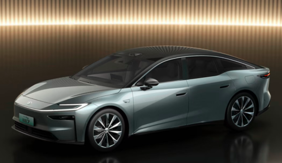 行业丨ID. ERA 9X“开门红”，铂智3X破10万，合资新