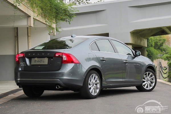 新款沃尔沃S60L于4月22日上市 配置升级