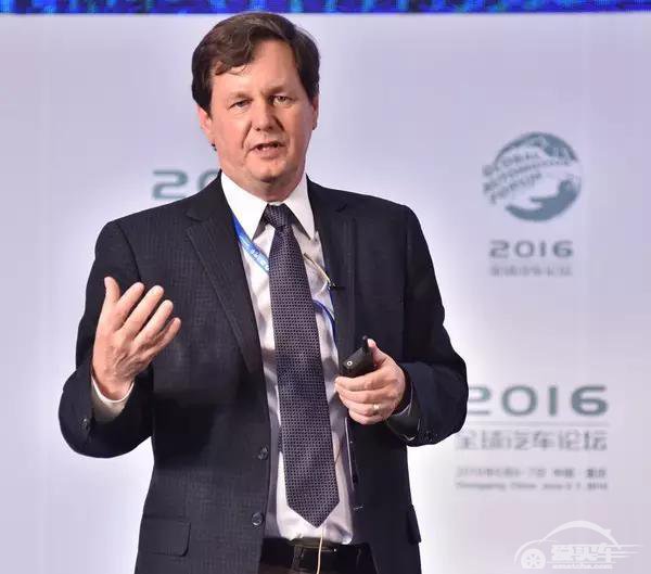 通用战略与规划副总裁 ： 四大技术打造未来出行新方式