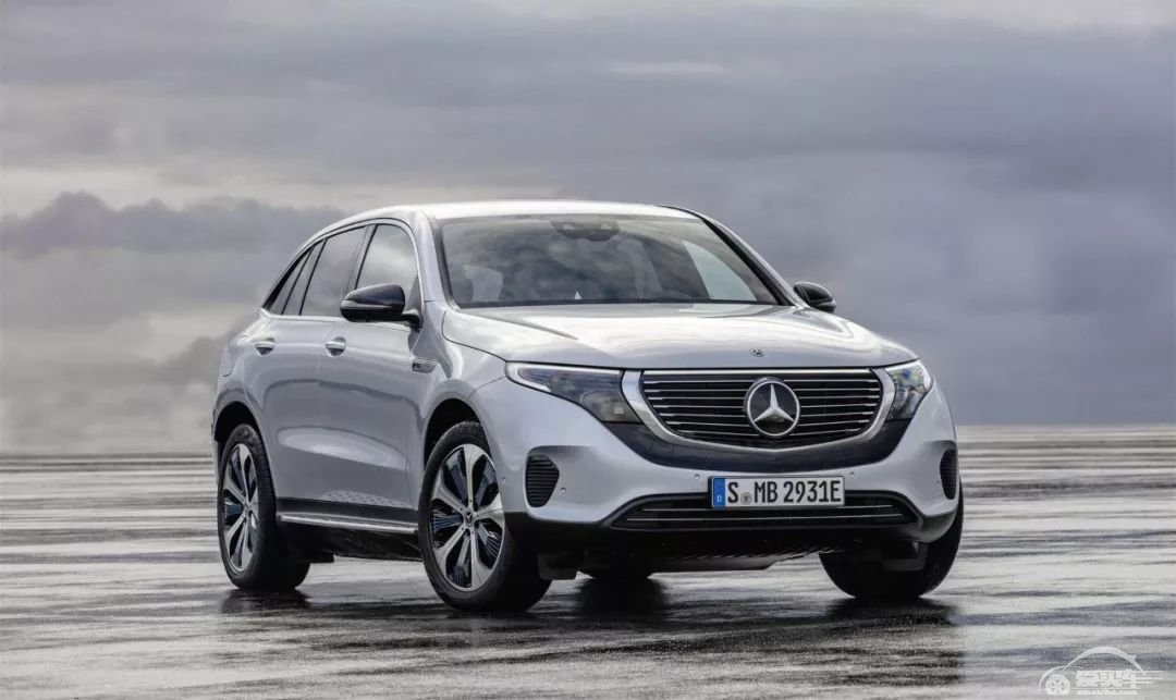 国产Model 3降至30万以下，谁在“挨打”？谁在笑？