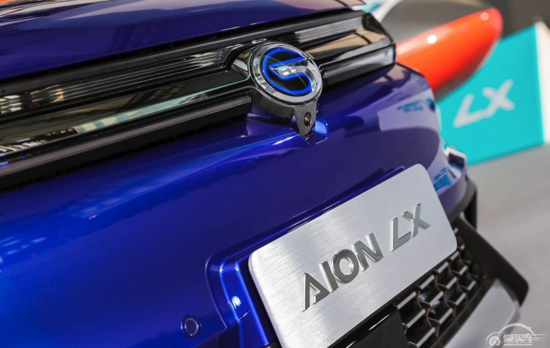 Model Y将国产：这款特斯拉全新车型，是否值得马斯克“尬舞”？