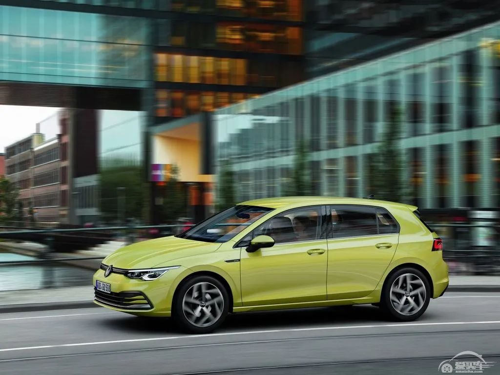 PK大众神车第八代高尔夫，本田思域两厢能赢么？