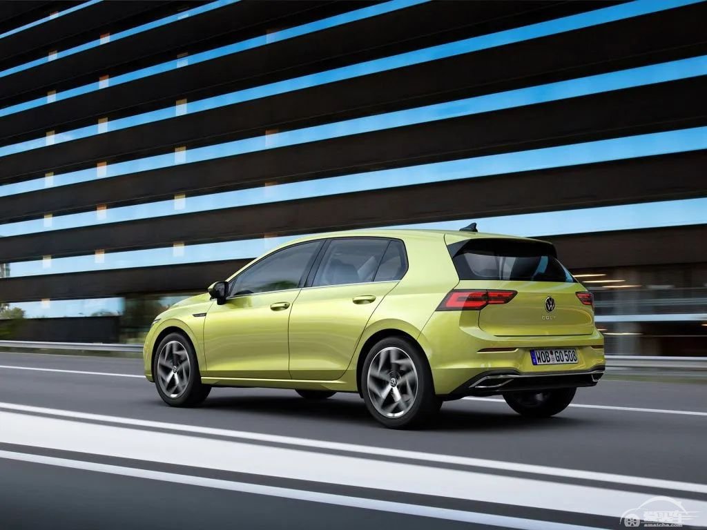 PK大众神车第八代高尔夫，本田思域两厢能赢么？