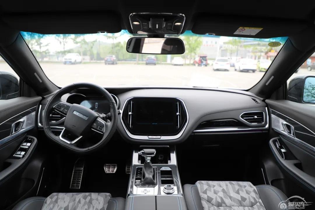 舒适性和空间需求，远远大于个性化！10万左右国产Coupe车型它真香