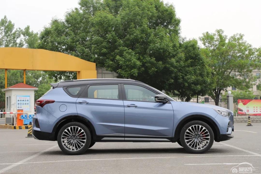 舒适性和空间需求，远远大于个性化！10万左右国产Coupe车型它真香