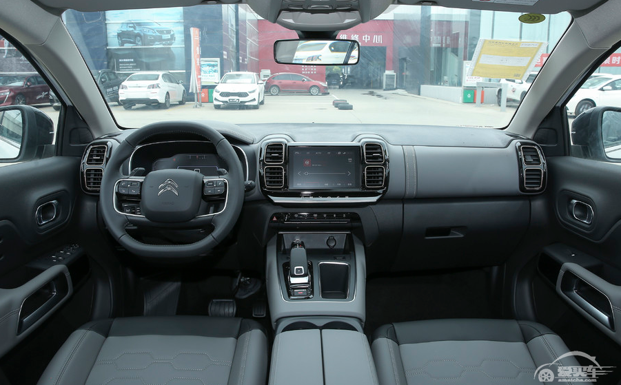 雪铁龙卖的最好的车，月销仅几百，造车不问市场的代价？