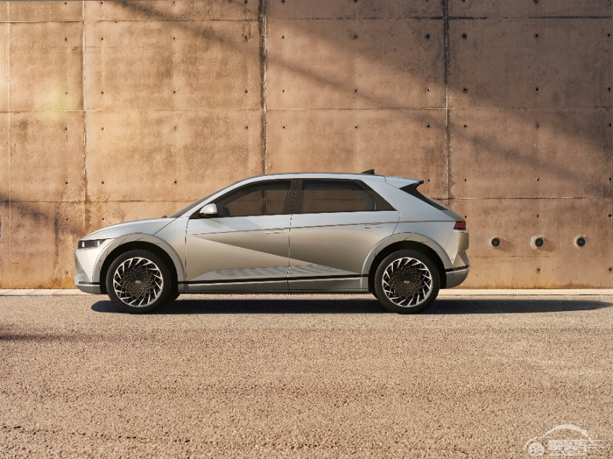 轴距达3000mm，现代IONIQ(艾尼氪) 5全球首秀