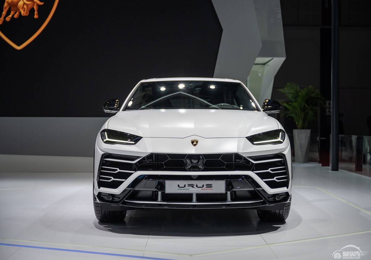 宇尘说车│兰博基尼汽车公司携三款首发车型亮相2021上海车展