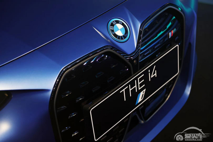 “超越电动 BMW i 灵感空间”全国巡展登陆成都