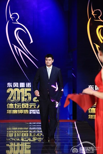 东风雷诺独家冠名CCTV体坛风云人物年度评选
