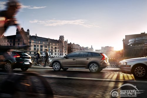 沃尔沃2017款V60 Cross Country越界车换装Drive-E最强动力震撼来袭