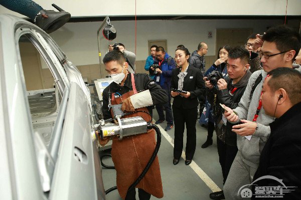 打造最“颜”空间 奥迪绿色钣喷体验活动成都完美收官