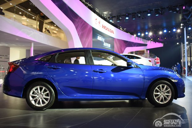 第十代CIVIC(思域)180Turbo 满足更多年轻人的幻想