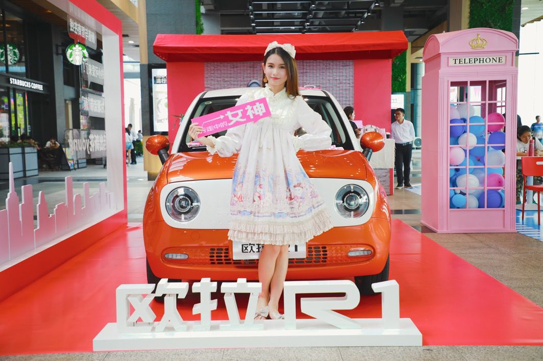  轱辘试驾|为女性而生的欧拉R1，轱辘哥却在其身上收获不少惊喜？ 