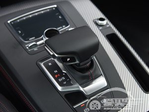 奥迪Q5L限时优惠10.71万 欢迎试乘试驾
