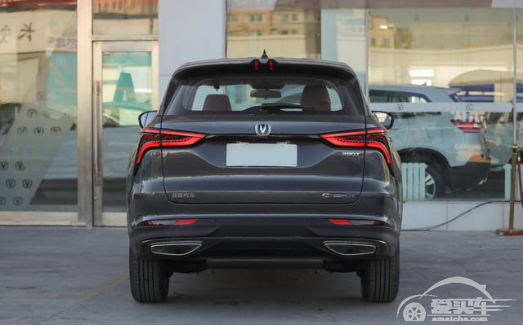 长安CS75 PLUS遇对手，新宝骏RS-5强动力版上市，1.5T爆发