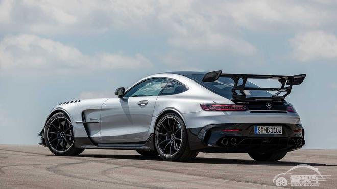 AMG GT黑系列搭全新V8发动机3.2秒破百 成都车展首发