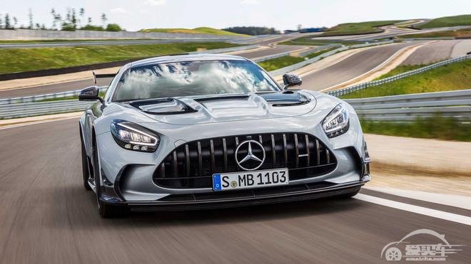 AMG GT黑系列搭全新V8发动机3.2秒破百 成都车展首发