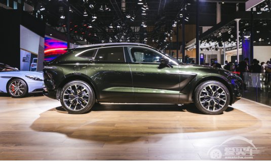 阿斯顿·马丁携首款SUV DBX重磅登陆2020成都国际车展