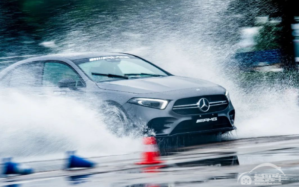 河北跨世之星AMG A 35 L试驾体验会燃情落幕